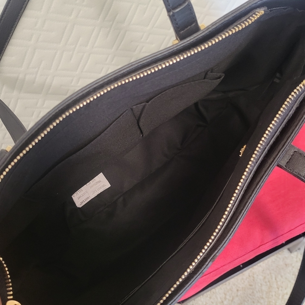 Badgley Mischka Black Tote With Slip Pocket In Front Nwt - Picture 7 of 10